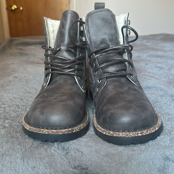 Brand New Birkenstock Bryson Shearing Boots - Picture 2 of 6